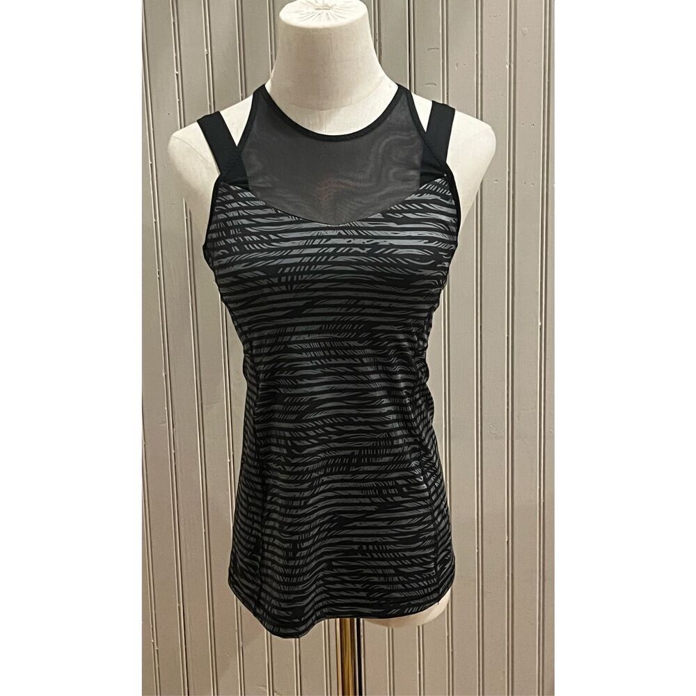 Lululemon Running in the City tank sz 4